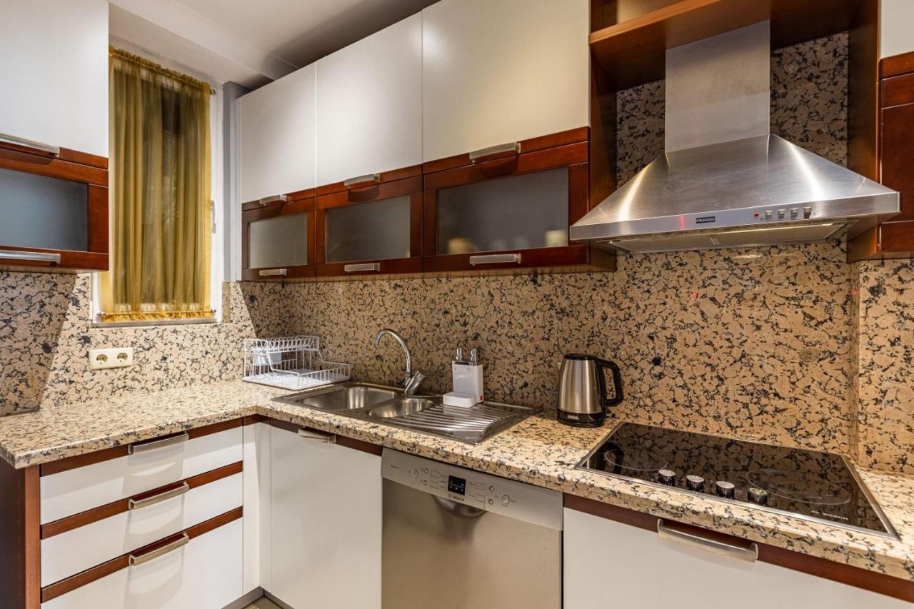 Outstanding Flat With Calming View Nisantasi Apartment Istanbul Exterior photo